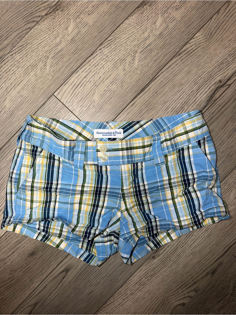 Y2k Abercrombie & Fitch Blue Plaid Women’s Shorts